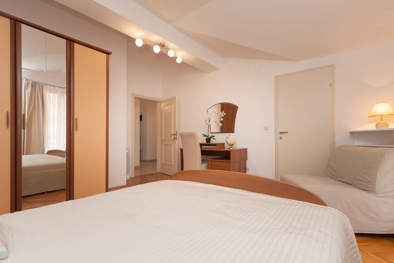 Apartments Alice Rovinj Exterior photo